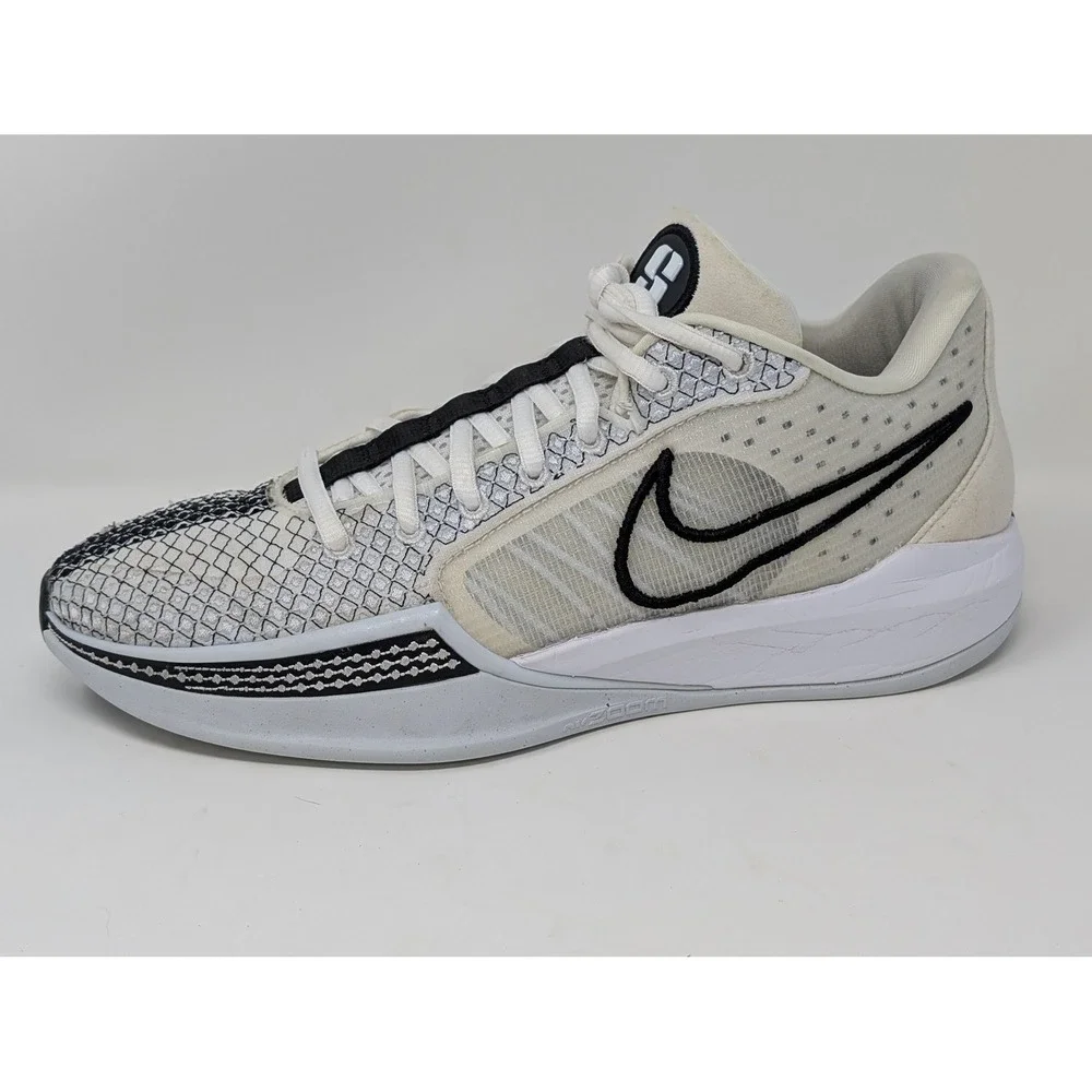 Nike Sabrina 1 Ionic Basketball Shoes White Black FQ3381-103 Womens 8.5 NICE